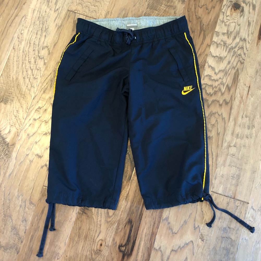 Capri warmups Sale!